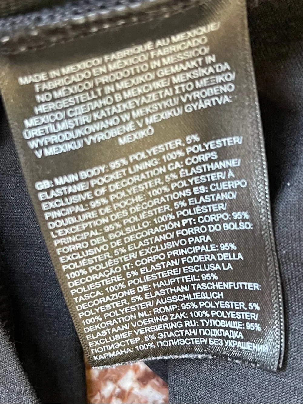The North Face Men's Black Lightweight Full-Zip Jacket